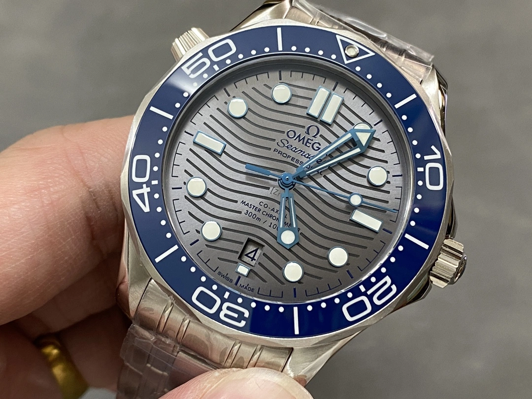 CBD Factory Omega Seamaster Diver 300M 42mm Grey Wave Dial Blue Ceramic Bezel Stainless Steel Bracelet (210.30.42.20.06.001) 1:1 Super Clone – DD8800 Movement Unique 280